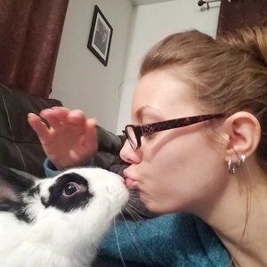 Meet your Posher, Cara